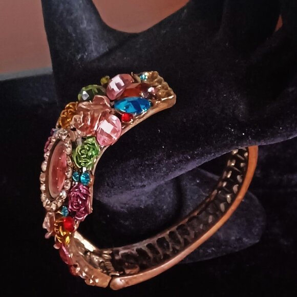 Moxie Watch Rose Bracelet - Picture 6 of 8